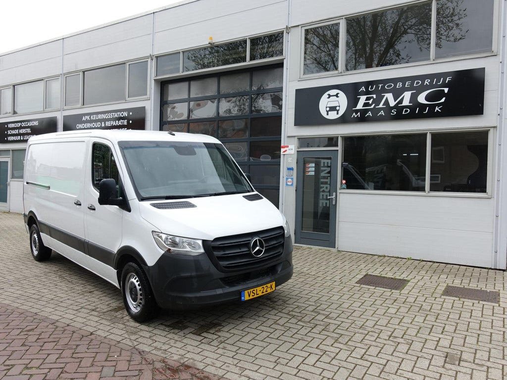Mercedes Benz Sprinter
