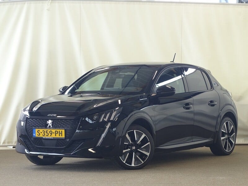 Peugeot e 208