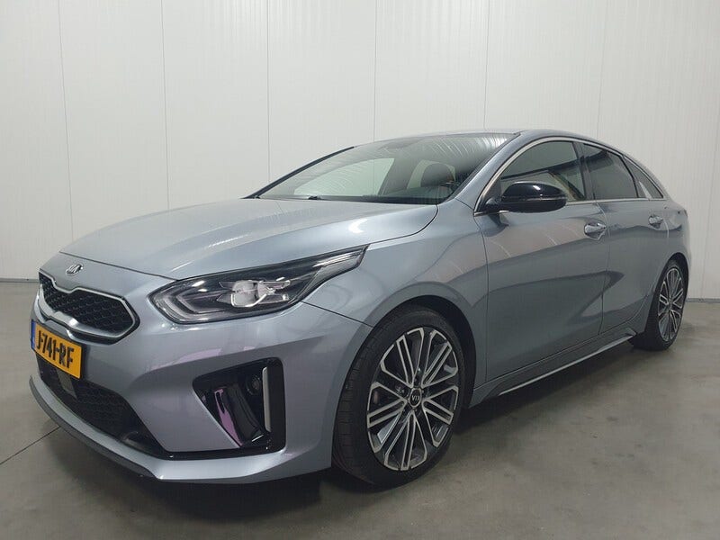 Kia ProCeed